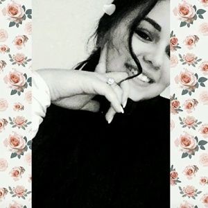 Meet your Posher, Symantha